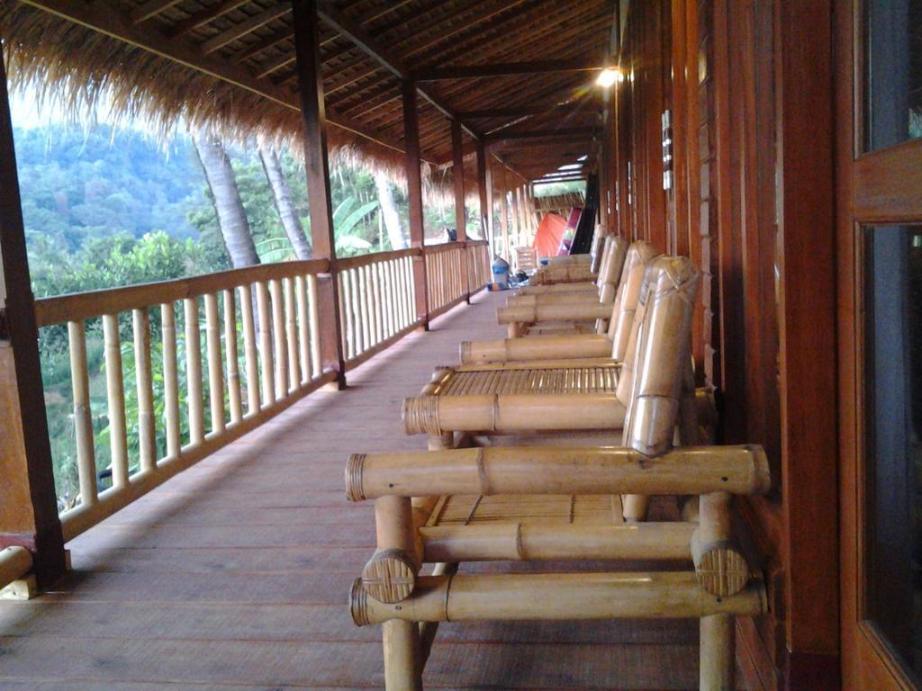 Rinjani Trails Hotel Senaru Exterior photo